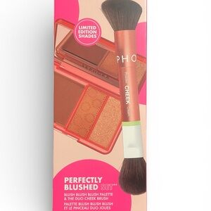 Sephora Blush Palette with Brush - Pink and Gold